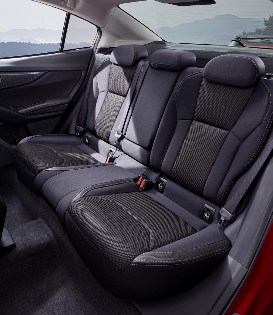 Интерьер Subaru Impreza G4 2019 года  (JP) (фото 13 из 21)